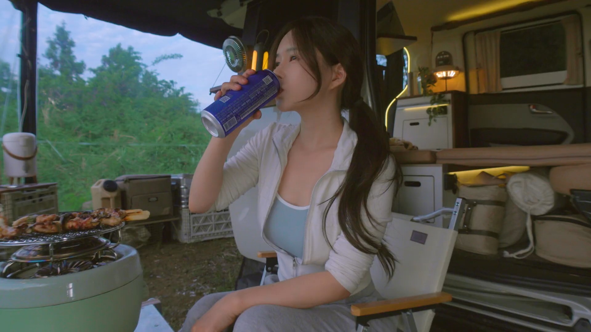 《习近平总书记关于加强和改进民族工作的重要思想学习读本》5种民族文字版出版发行